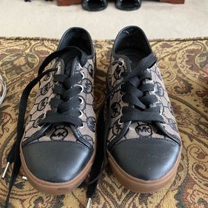 Micheal Kors sneakers signature style